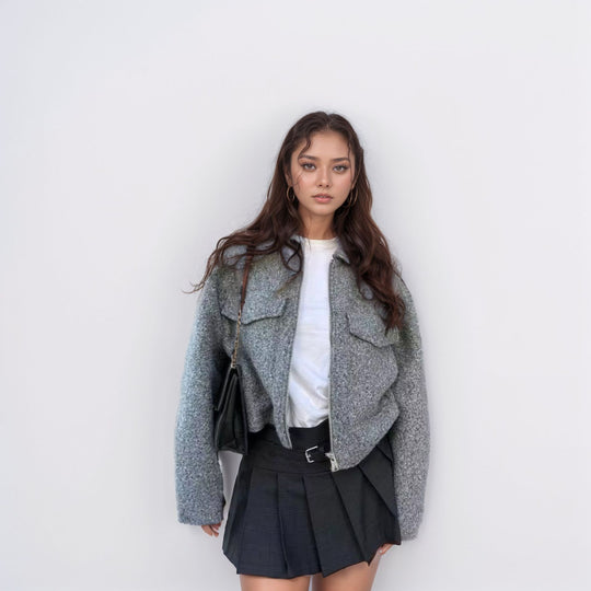 Damen Kurzjacke aus Bouclé-Wollmix mit Reißverschluss, Hemdkragen und Brustpattentaschen Shop Nory