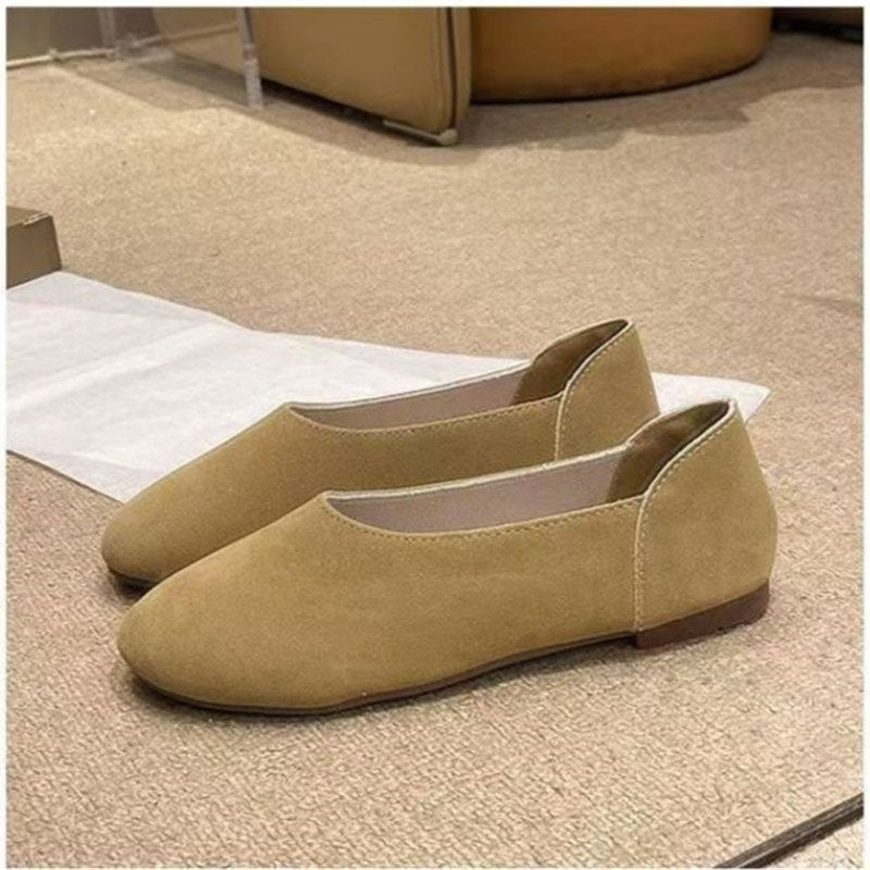 Damen elegante Slipper aus weichem Veloursleder