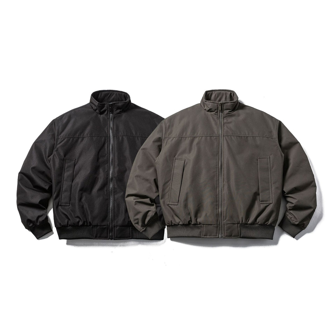 Herren Wattierte Bomberjacke im Boxy‑Cut mit hohem Stehkragen und geripptem Bund Shop Nory