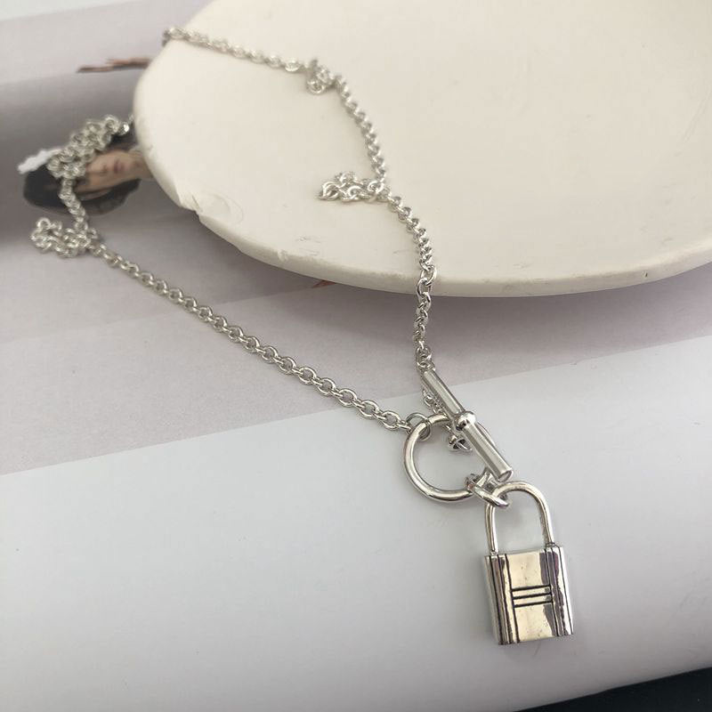 Damen Halskette mit einzigartigem Schloss-Anhänger Shop Nory