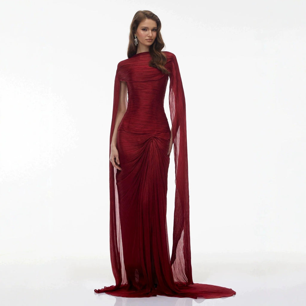Damen Elegantes Maxikleid mit schulterfreier Silhouette und drapierter Cape-Optik Shopnory