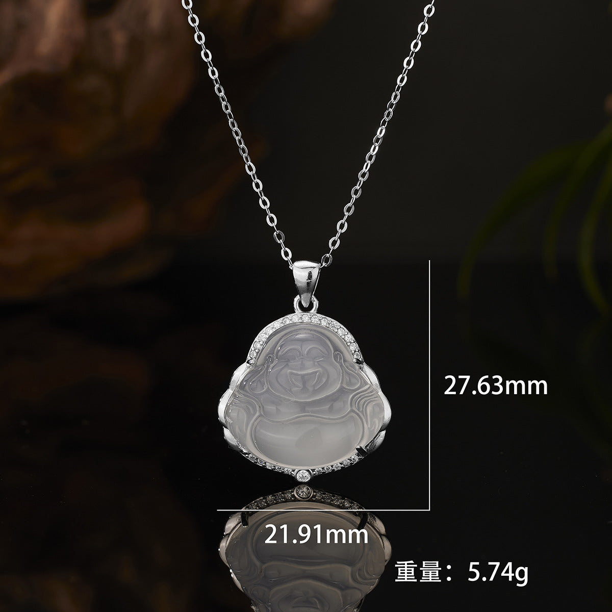 Damen Anhänger aus hochwertigem Jade mit detailreichen Zirkonia-Verzierungen Shop Nory