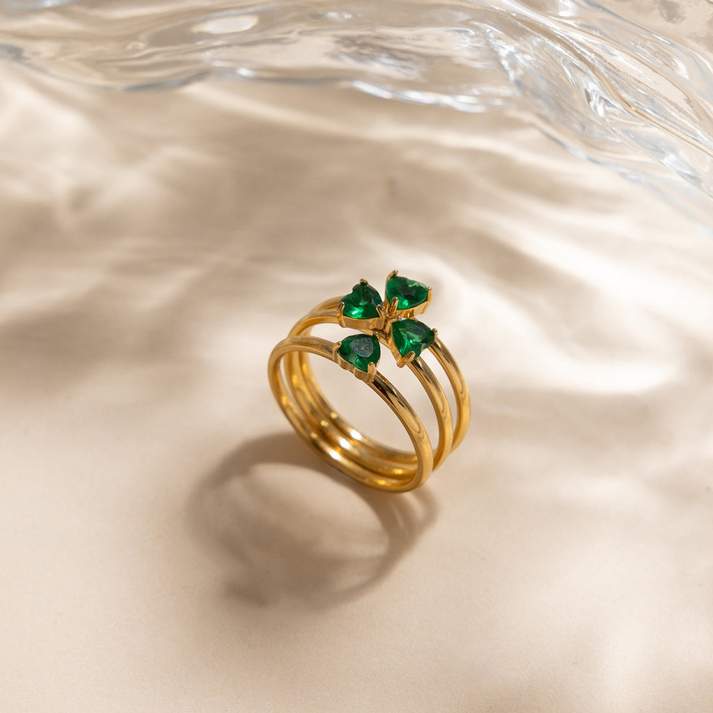 Damen Edelstahl Ring mit funkelndem Herzdesign und hypoallergenen Eigenschaften Shop Nory