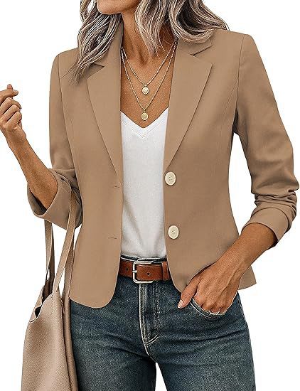 Damen nan taillierter Kurzblazer mit dekorativen Knöpfen und dreiviertelärmeln Shop Nory