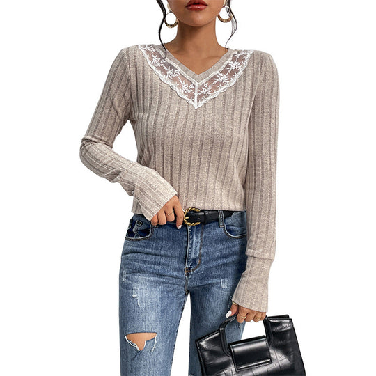 Damen Geripptes Feinstrick-Longsleeve mit V‑Ausschnitt und Spitzenpasse Shop Nory