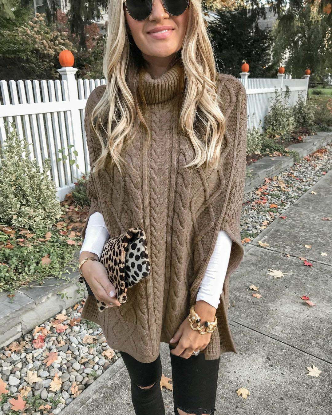 Damen nan kastiger Strickponcho mit hohem Rollkragen, Zopfstruktur und seitlichen Schlitzen Shop Nory