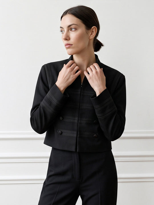 Damen Cropped-Jacke im Militärstil mit Doppelreiher und dekorativen Steppdetails Shop Nory
