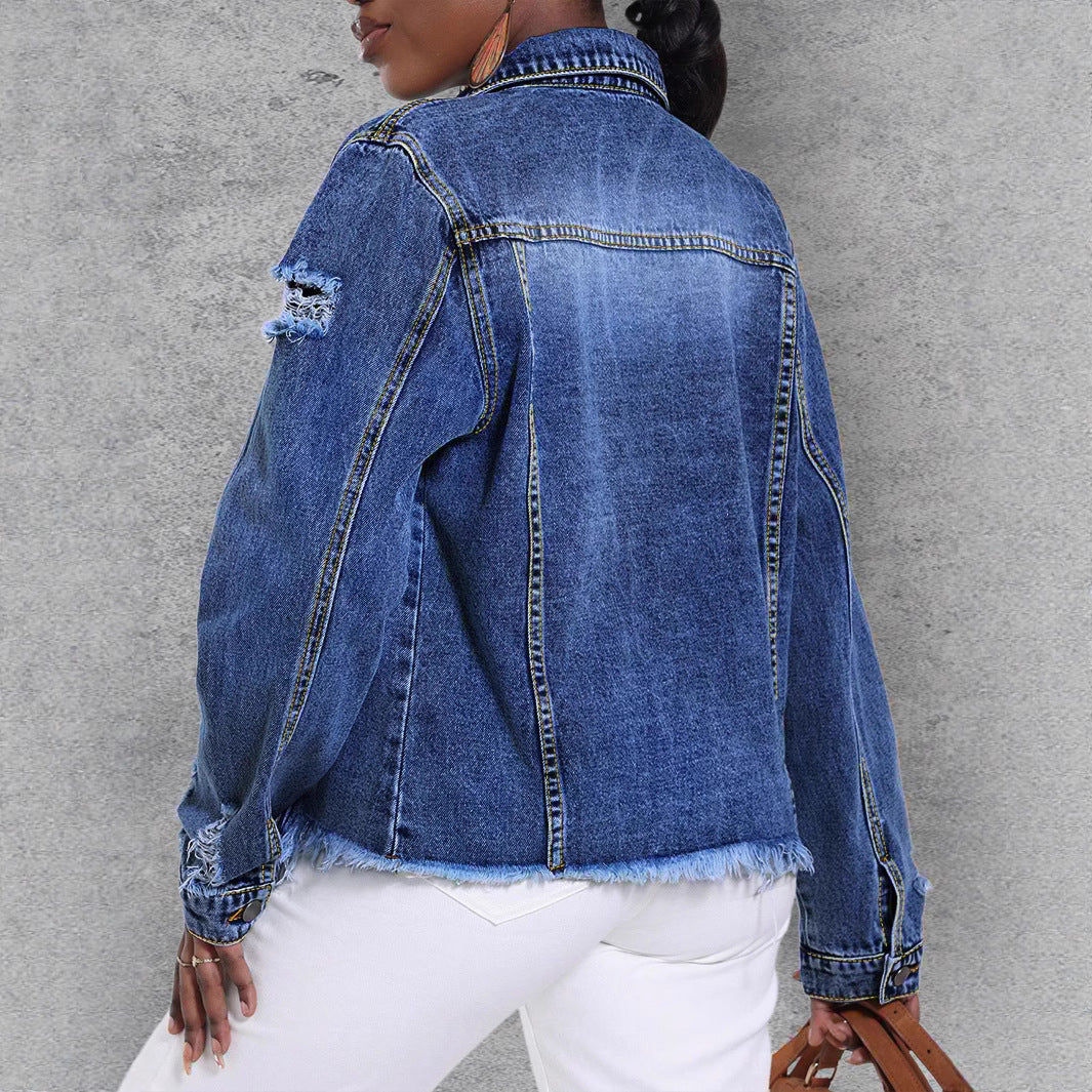 Damen Lässige Denim-Jacke mit Destroyed-Details, aufgesetzten Brusttaschen und ausgefranstem Saum Shop Nory