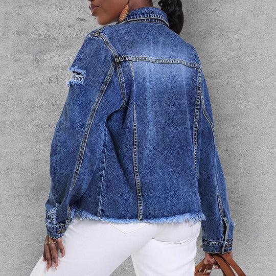 Damen Lässige Denim-Jacke mit Destroyed-Details, aufgesetzten Brusttaschen und ausgefranstem Saum Shop Nory