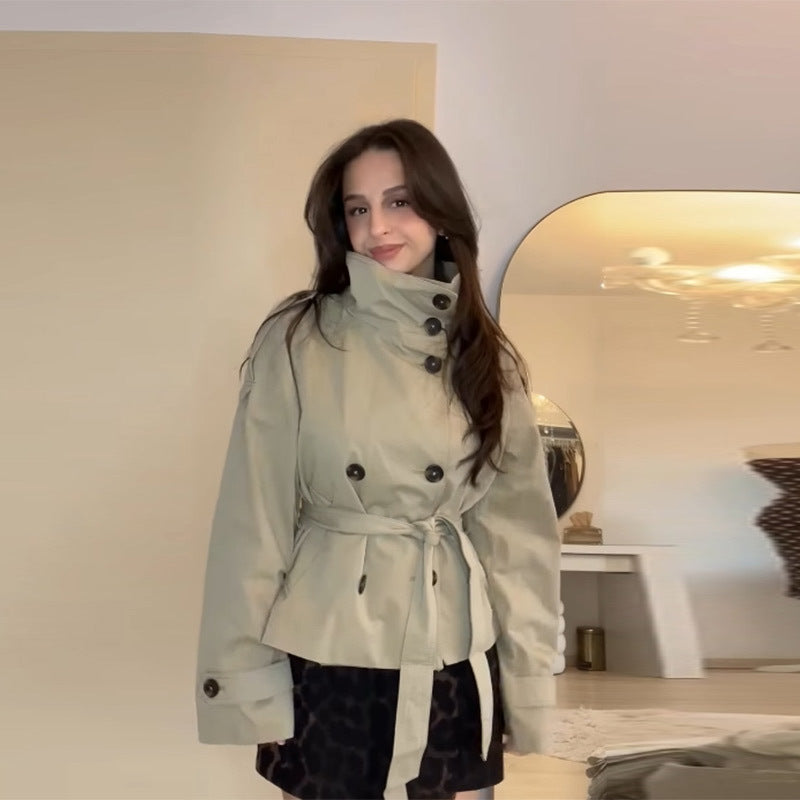Damen Modische Trenchjacke mit tailliertem Schnitt und praktischen Taschen ShopNory