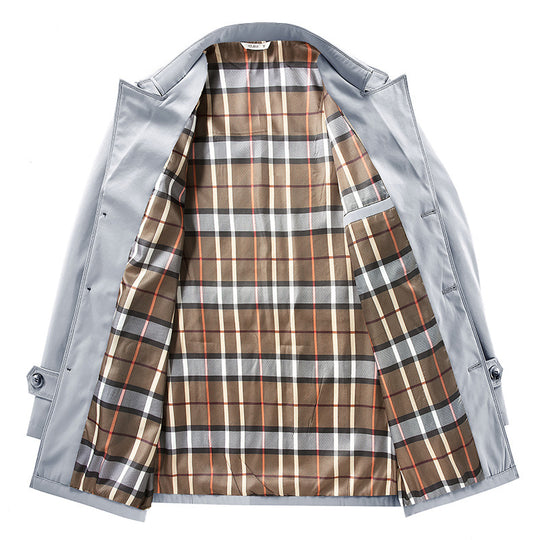 Herren Kurz-Trenchcoat im klassischen Stil mit karierter Innenfütterung, Schulterklappen und Pattentaschen Shop Nory