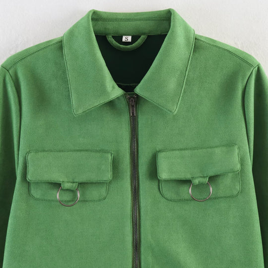 Damen Kurz geschnittene Velours‑Optik Jacke mit Brusttaschen und Reißverschluss Shop Nory