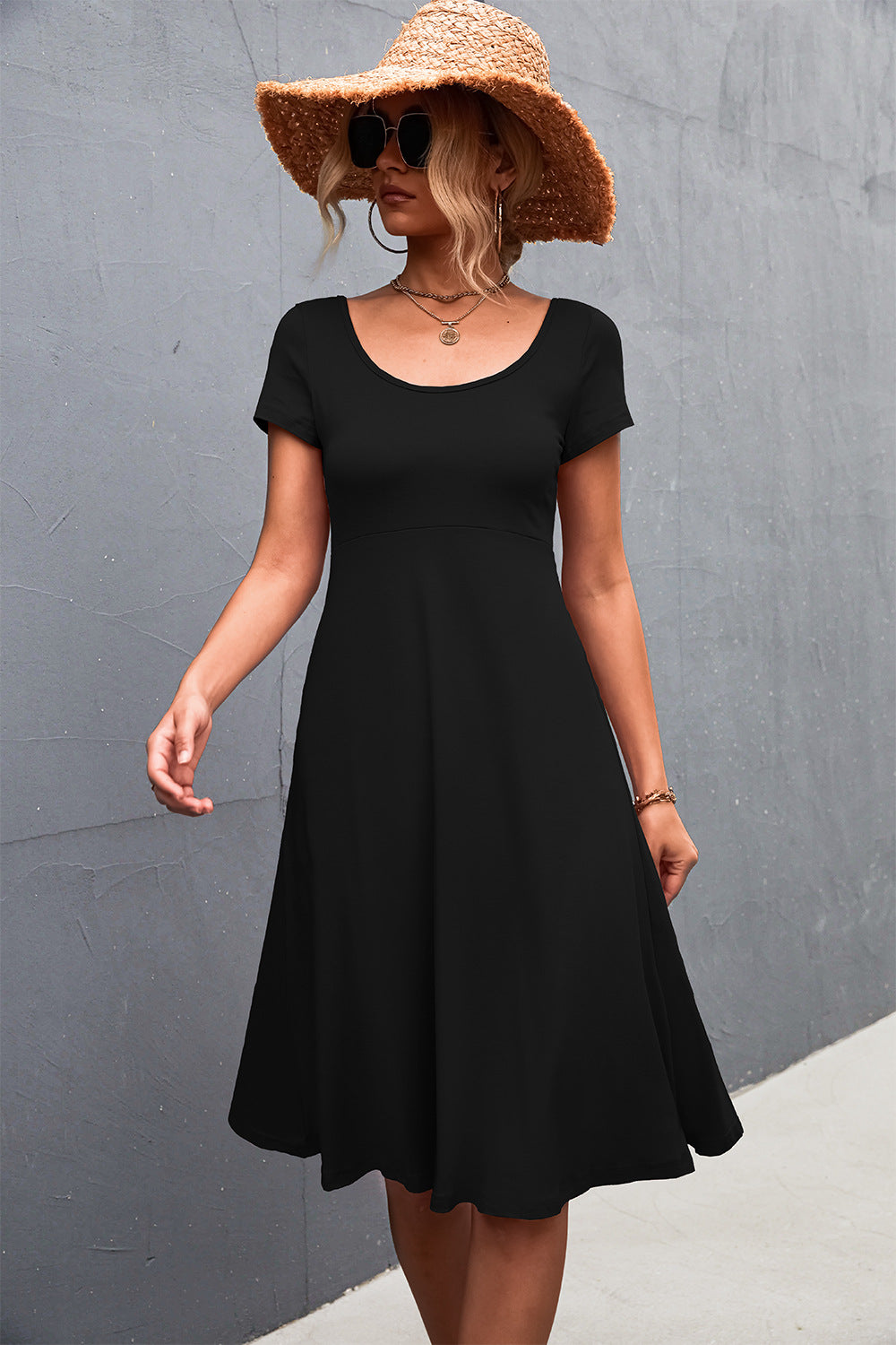 Damen A-Linien Freizeitkleid aus leichtem, atmungsaktivem Material mit Rundhalsausschnitt Shopnory