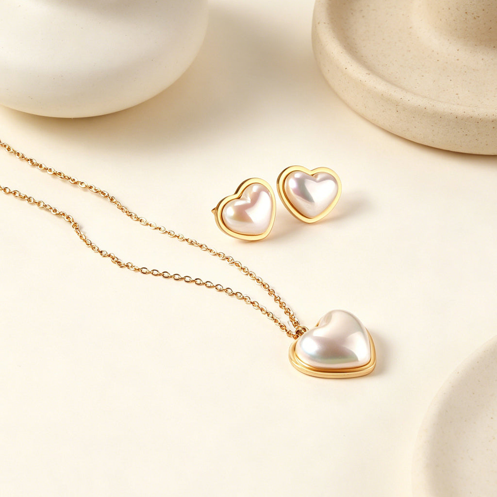 Damen Schmuckset bestehend aus Herzhalskette und Ohrsteckern Shop Nory