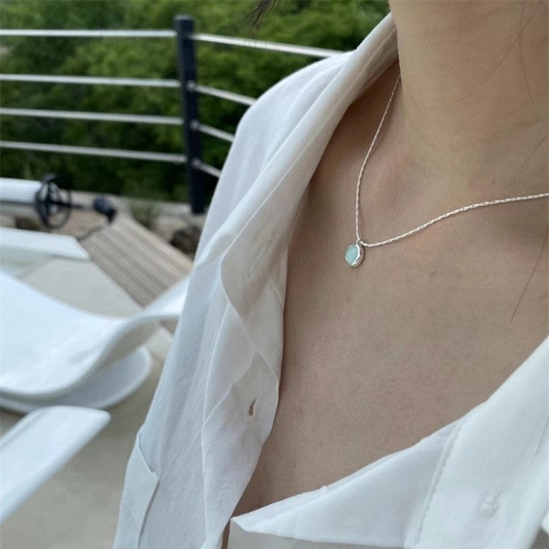 Damen Anhänger mit schimmerndem grünen Stein Shop Nory