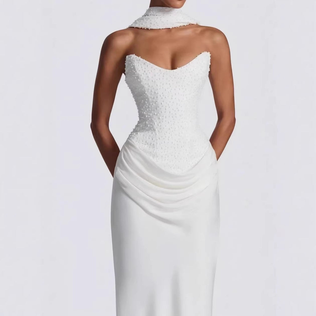 Damen Elegantes trägerloses Hochzeitskleid mit fließendem Rock Shopnory