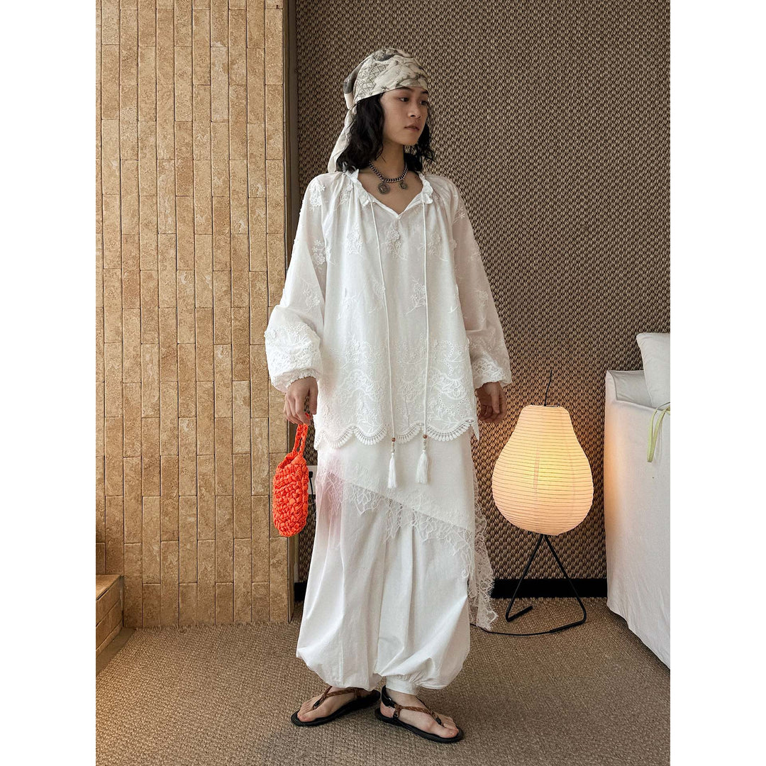 Damen Bestickte Baumwoll-Spitzenbluse mit Volumenärmeln und V‑Ausschnitt Shop Nory
