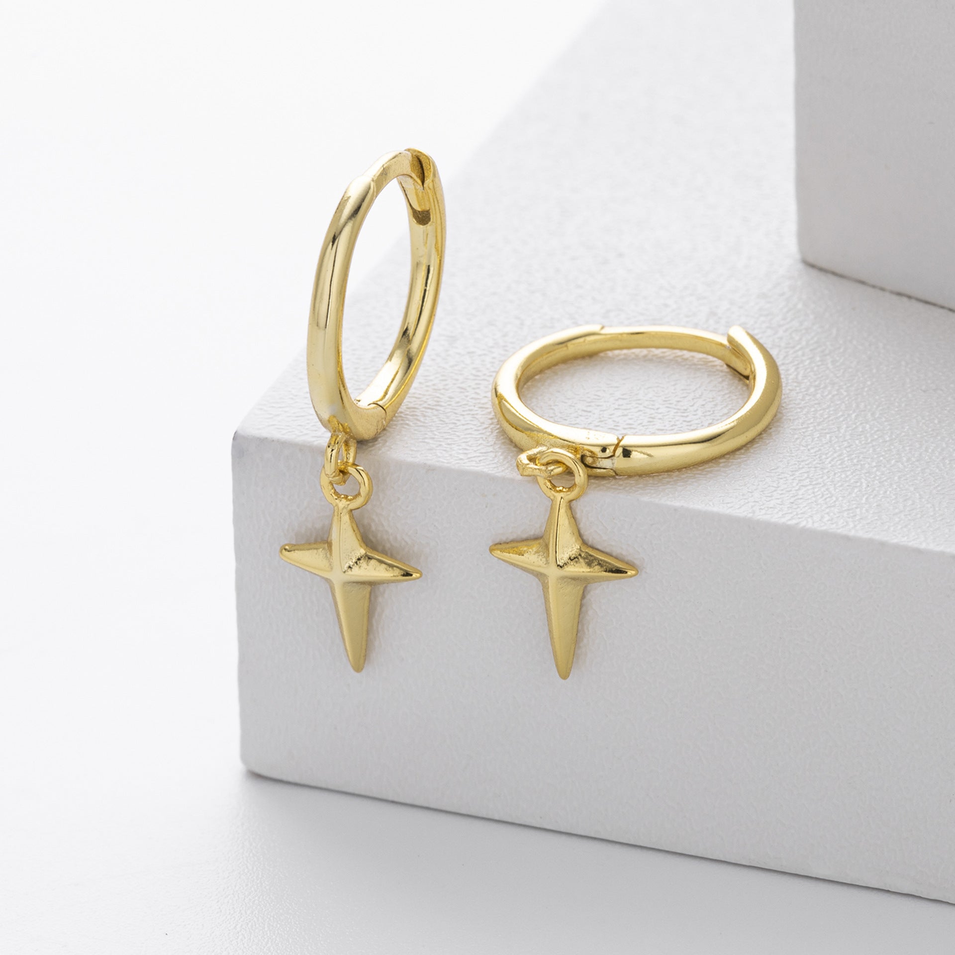 Damen Ohrhänger mit funkelndem Sternenmotiv aus hochwertigem 925 Sterlingsilber Shop Nory