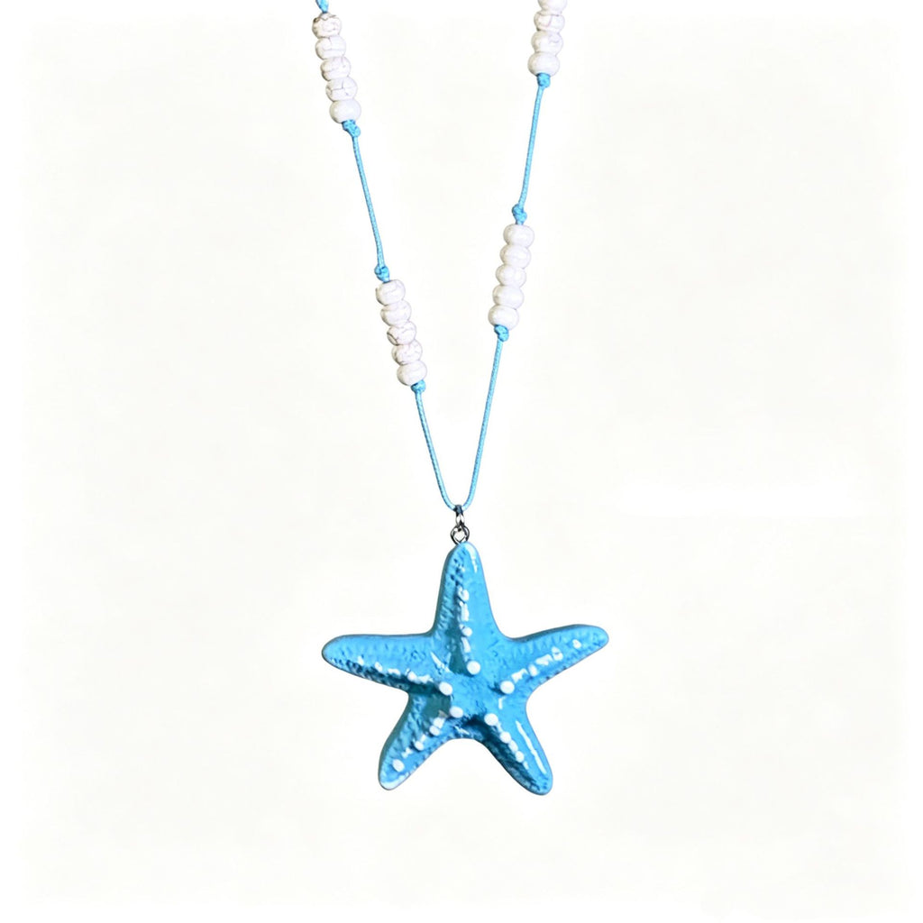 Damen Kette mit buntem Seestern-Anhänger und verspielten Perlendetails Shop Nory