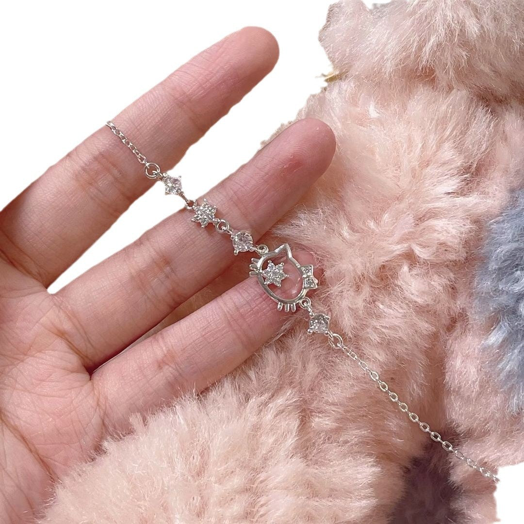 Damenarmband mit funkelnden Zirkonia-Elementen und elegantem Design Shop Nory