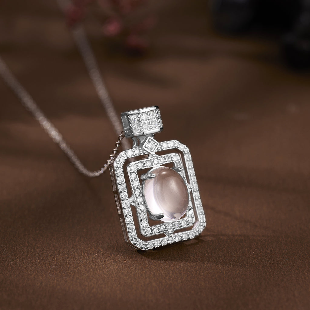 Damen Halskette mit kunstvollem Anhänger aus edlem Halbedelstein und Strassdetails Shop Nory