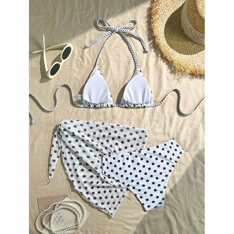Damen Triangel-Bikini mit dekorativem Pareo