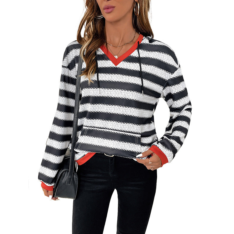 Damen Pullover-Hoodie im Ringelstrick mit V-Ausschnitt, Kängurutasche und Kontrastbündchen Shop Nory