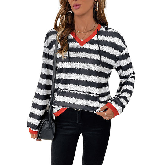 Damen Pullover-Hoodie im Ringelstrick mit V-Ausschnitt, Kängurutasche und Kontrastbündchen Shop Nory