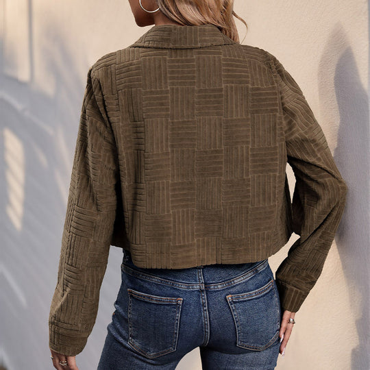 Damen Kurzjacke mit geometrischer Struktursteppung und aufgesetzten Brusttaschen Shop Nory