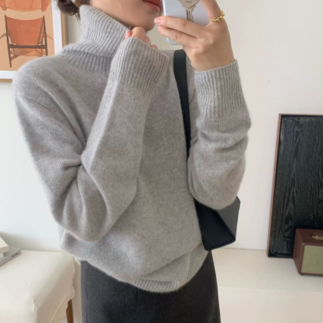 Damen Flauschiger Rollkragenpullover aus Wollmix mit gerippten Bündchen Shop Nory