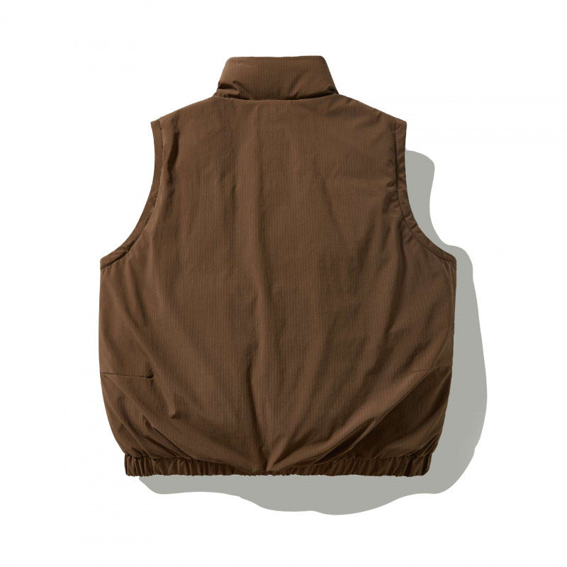 Herren Wattierte Outdoor‑Weste mit hohem Stehkragen, elastischem Saum und großen Klappentaschen Shop Nory