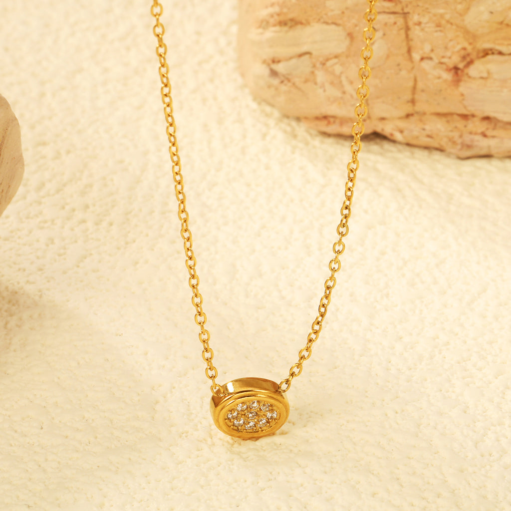 Damen elegante Halskette mit brillantem quadratischem Zirkonia-Anhänger Shop Nory