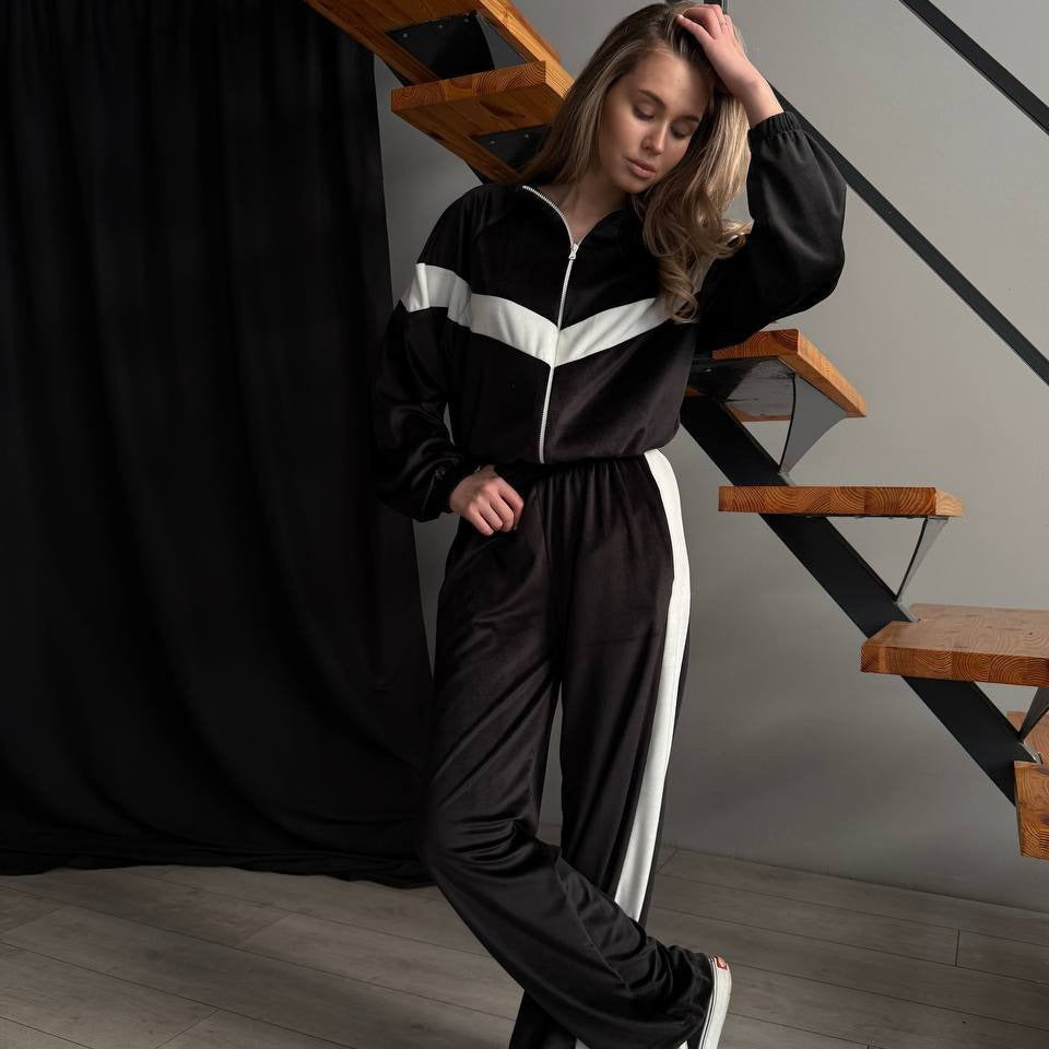 Damen leichter Komfort-Jogginganzug im Retro-Stil mit kurzem Reißverschlussoberteil und hoher Taille Shop Nory