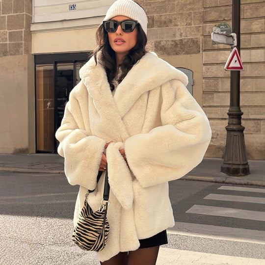 Damen Oversize Teddy-Mantel mit extragroßem Schalkragen und Wickelgürtel Shop Nory