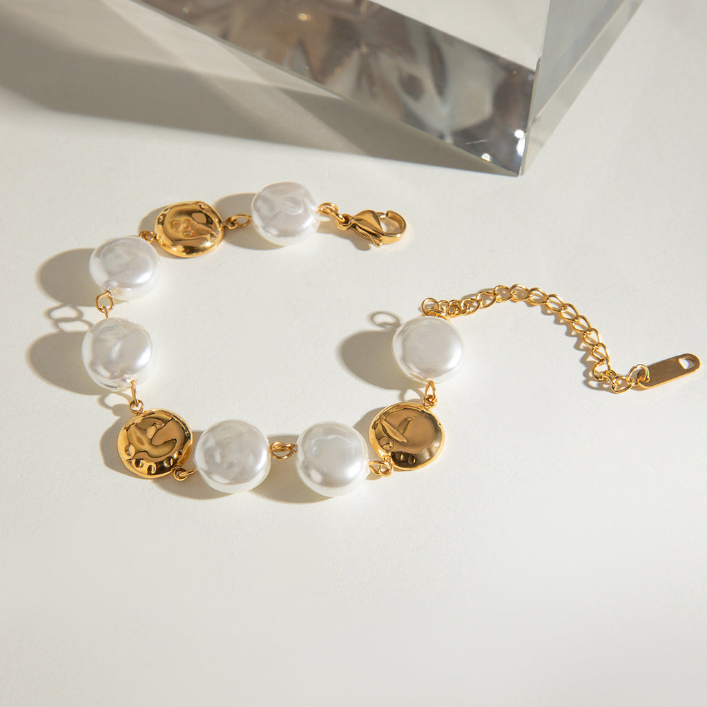Damen Armband mit strukturierten Perlen und hochwertigem Edelstahl Shop Nory