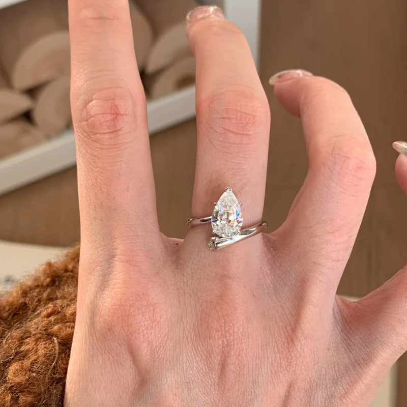 Damen Eleganter Ring mit kunstvollem Tropfen-Design Shop Nory