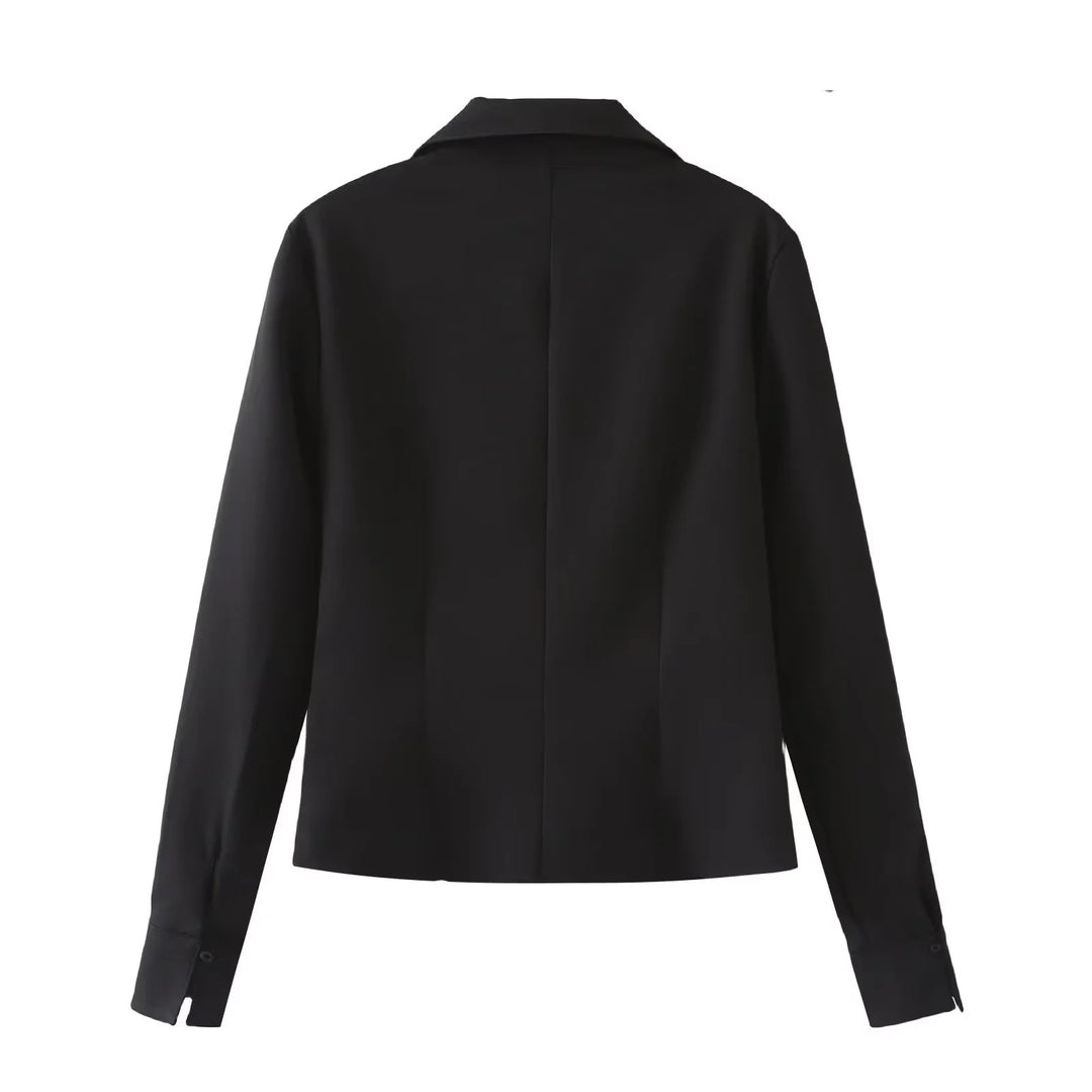 Damen Elegante taillierte Hemdbluse mit feiner Knopfleiste und spitzem Kragen Shop Nory