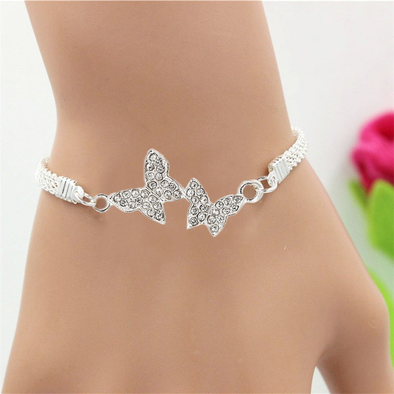 Damenarmband mit funkelndem Unendlichkeitssymbol Shop Nory