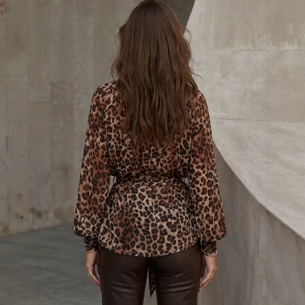 Damen Chiffonbluse mit Leopardenprint, Stehkragen und Bindeschleife Shop Nory