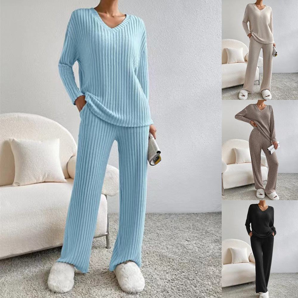 Damen Geripptes Relax-Set aus Feinstrick mit V-Ausschnitt und weiter Komforthose Shop Nory