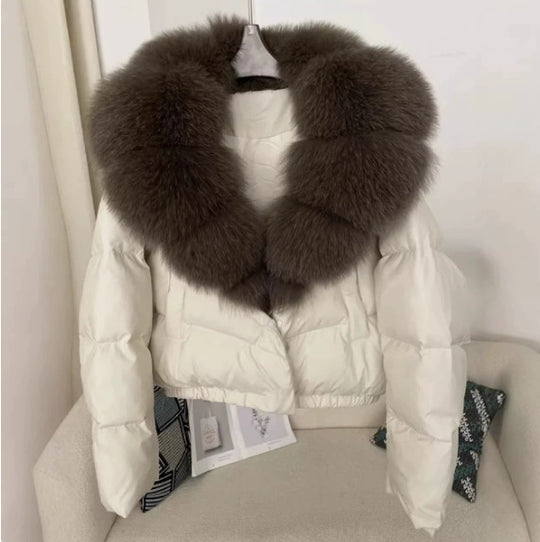 Damen nan kurz geschnittene Boxy-Pufferjacke mit extra großem Webpelzkragen und formstabilem Saum Shop Nory