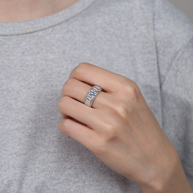 Herren Ring mit modernem Zirkonbesatz und eleganter Struktur Shop Nory