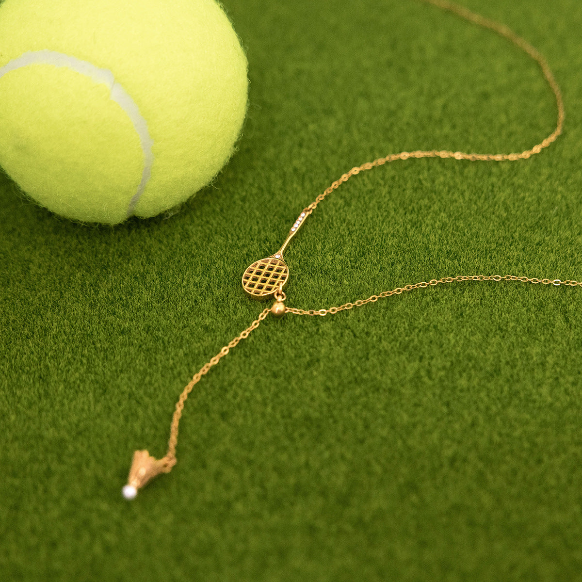 Damen Halskette mit stylischem Tennisracket-Anhänger und hypoallergenem Edelstahl Shop Nory