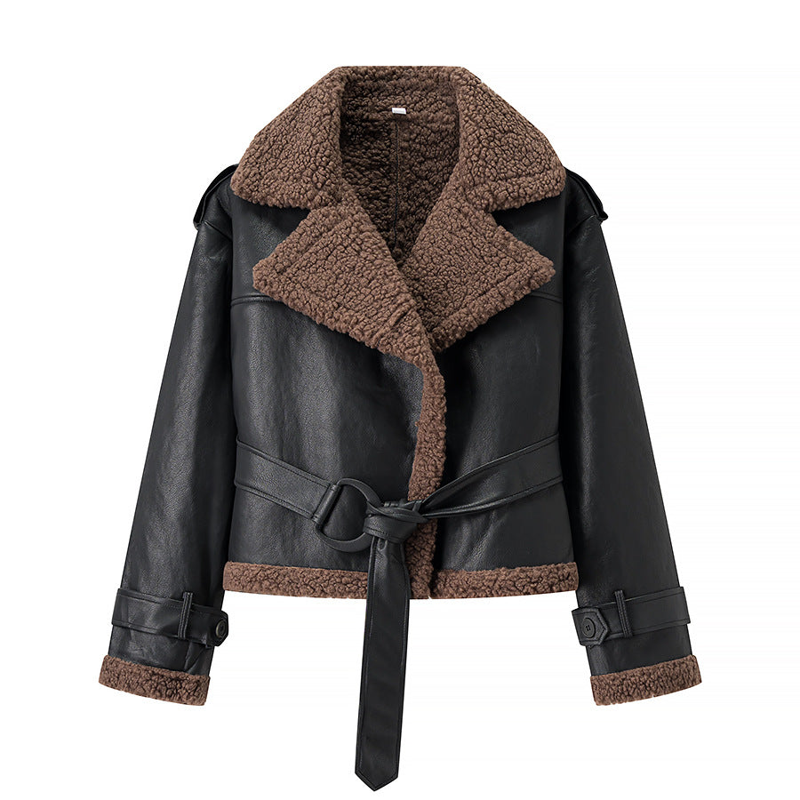 Damen Kurze Fliegerjacke aus Kunstleder mit Teddyfell-Kragen und Taillengürtel Shop Nory