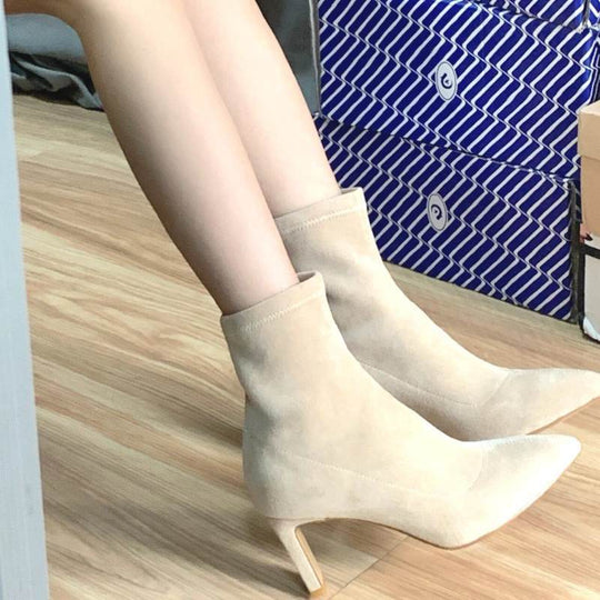 Damen spitz zulaufende Stiefeletten mit Sock-Top und skulpturiertem Stiletto-Absatz Shop Nory