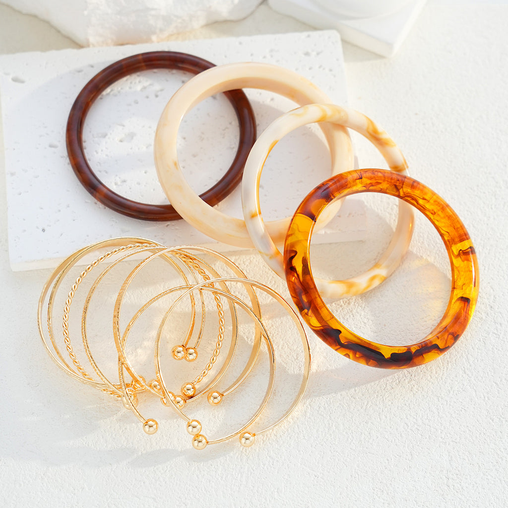 Damen Armreifen-Set mit eleganten, strukturierten Designs Shop Nory