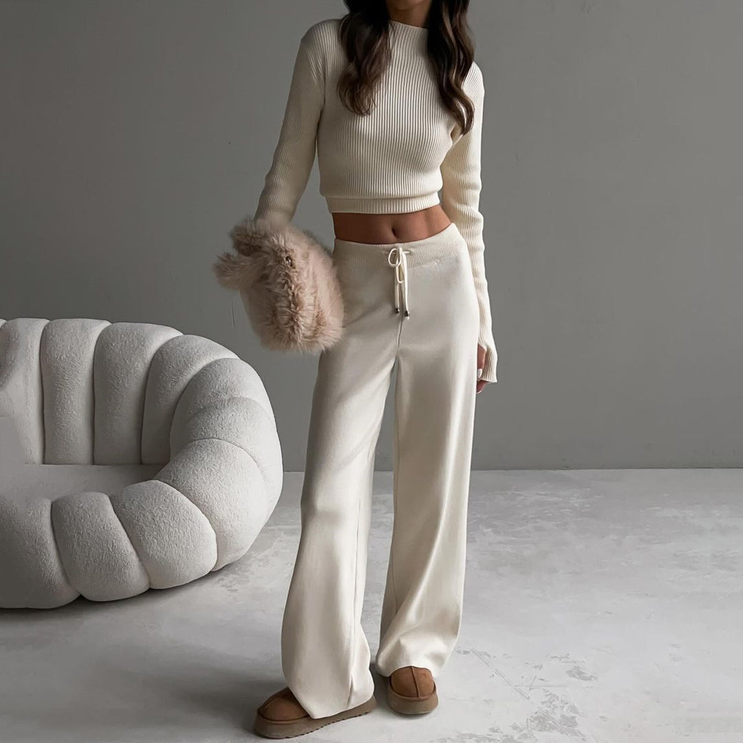 Damen geripptes Lounge-Set mit Cropped-Pullover und weiter Jogginghose Shop Nory