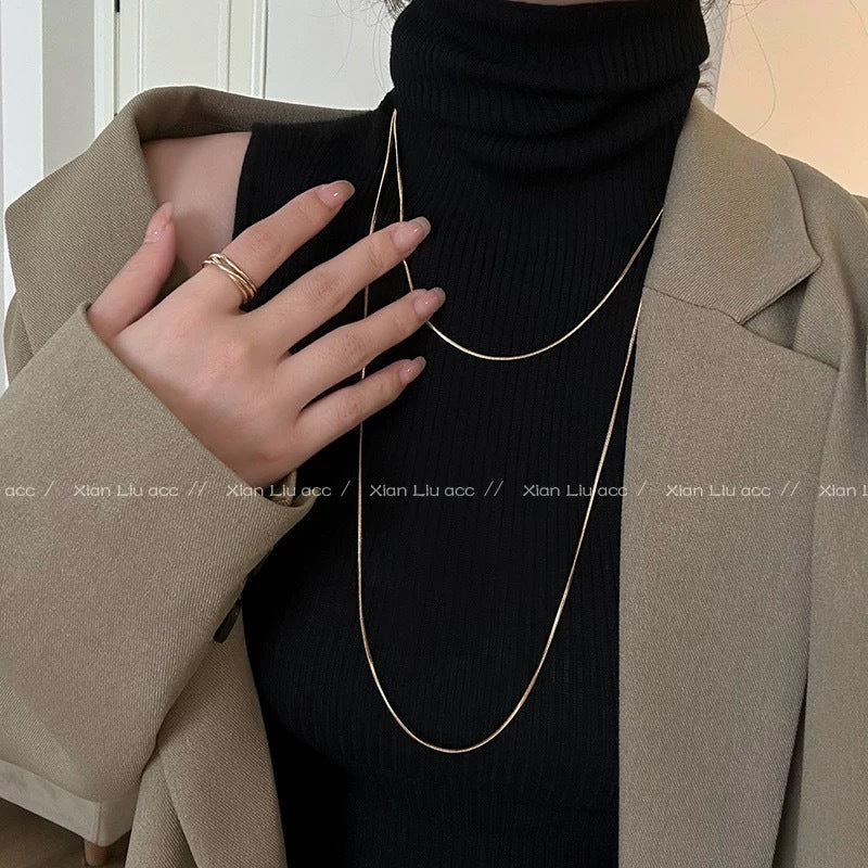 Damen mehrlagige Halskette mit elegantem Design und feinen Silberakzenten Shop Nory