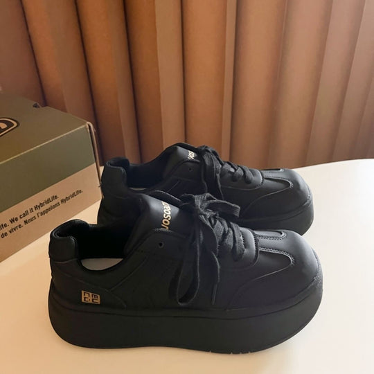 Damen Plateausneaker im Clean‑Chunky‑Design mit extra hoher EVA‑Plateausohle und gepolstertem Komfortkragen Shop Nory