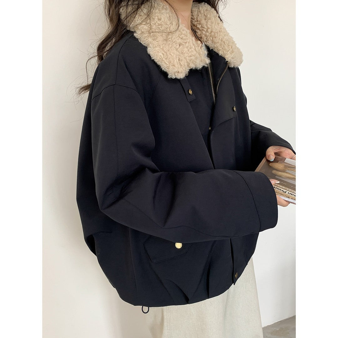 Damen Kurze Oversize-Bomberjacke mit Teddykragen und Druckknopfdetails Shop Nory